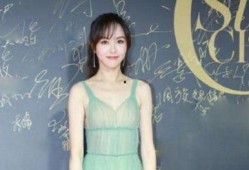 娱乐圈最新爆料唐嫣是谁,娱乐圈再掀波澜，神秘男友身份引热议