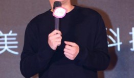 杨迪爆料艺人带新女友视频,新女友视频曝光，甜蜜互动引网友热议