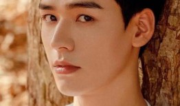 龚俊最新娱乐爆料消息,神秘恋情曝光，事业再攀高峰！