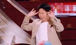 杨迪爆料艺人带新女友视频,新女友视频曝光，甜蜜互动引网友热议